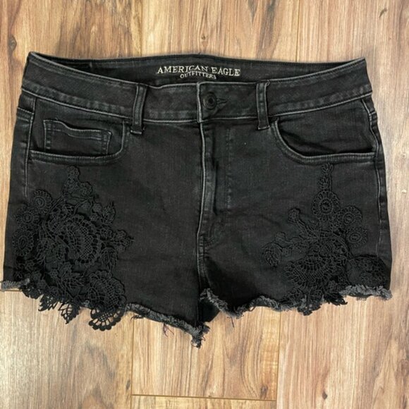 American Eagle Hi-Rise "shortie" black lace shorts size 14 - Picture 1 of 7
